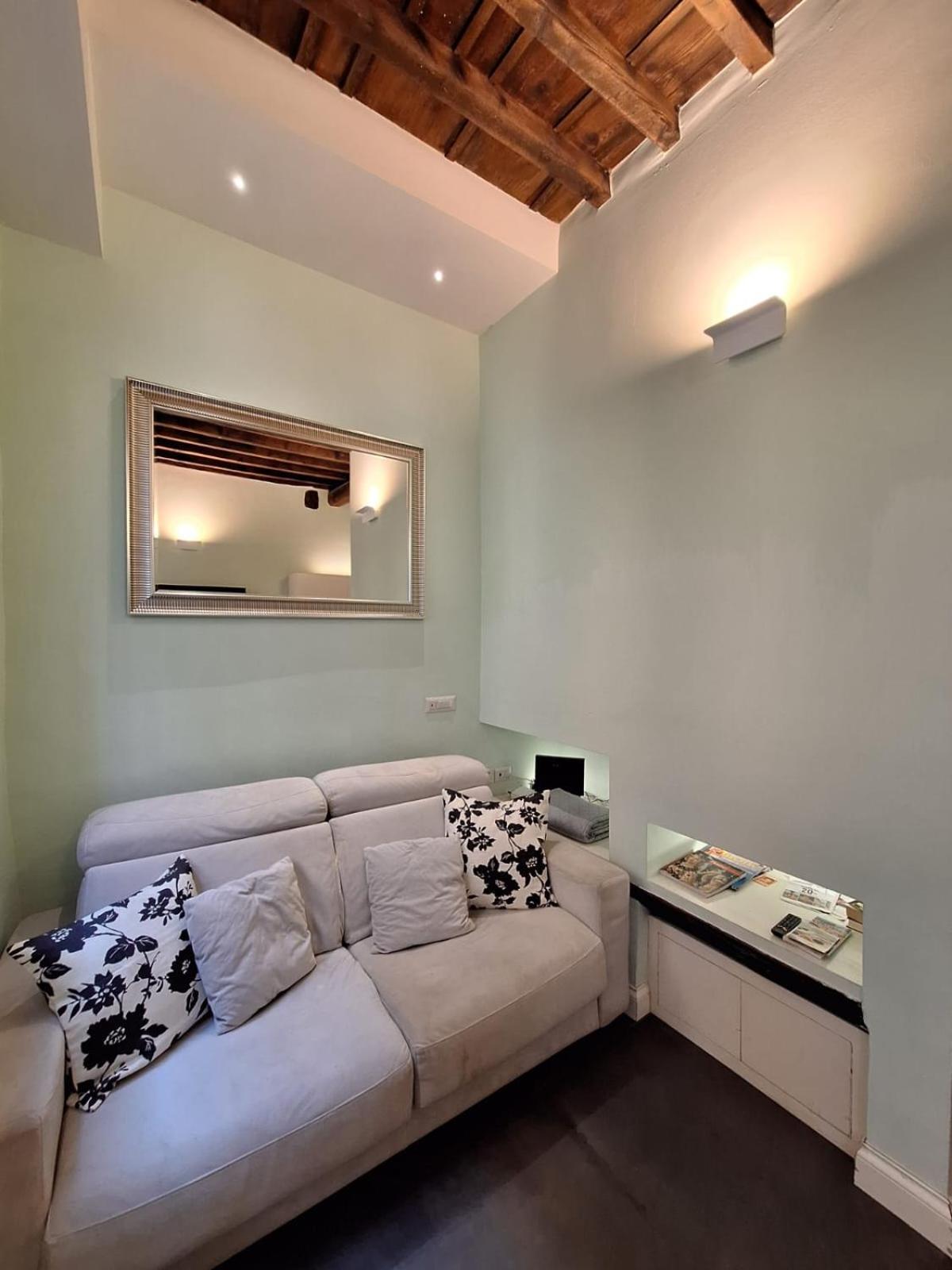 Fiorino Duomo Cozy Suite By Oteego Φλωρεντία Εξωτερικό φωτογραφία